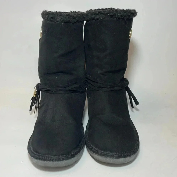 Michael Kors black fuzzy boots with gold accent and tassels size 5 - Picture 2 of 6